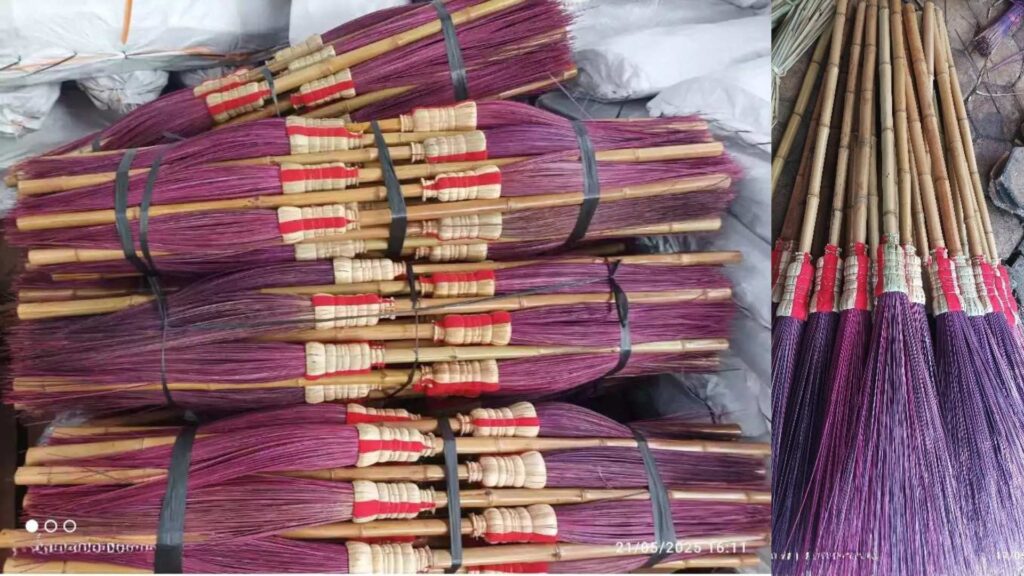 Coconut leaf stick supplier delivering natural coconut leaf sticks in bulk quantities