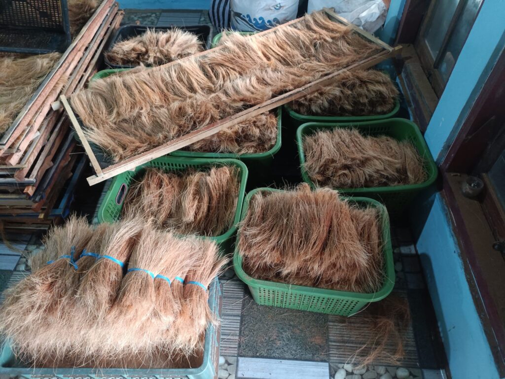 coir broom