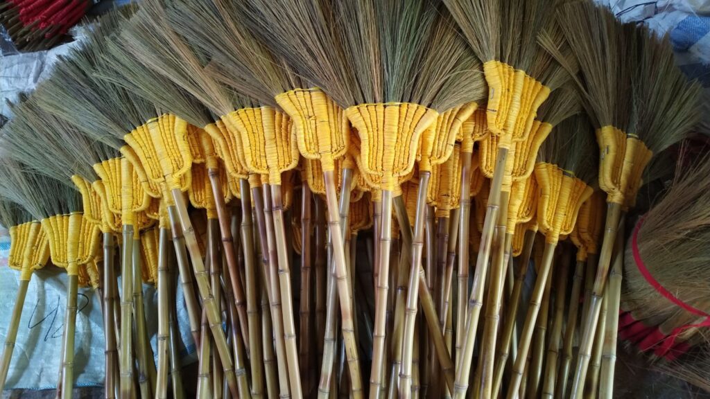 broom corn long handled