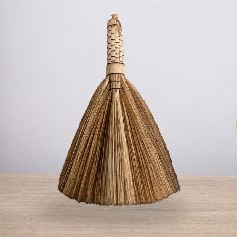 hand broom natural